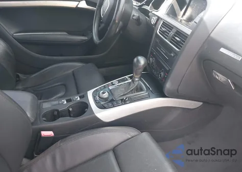 2012 Audi A5 2.0T Premium z USA, uszkodzony, nr VIN WAULFAFHXCN001840